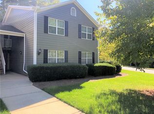 719B Shelby Dr, Greensboro, NC 27409