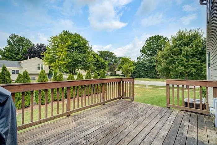 941 Perry Dr — Photo 18