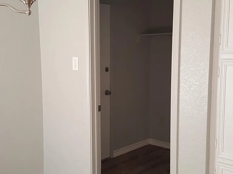 910 Tanner Rd — Photo 23