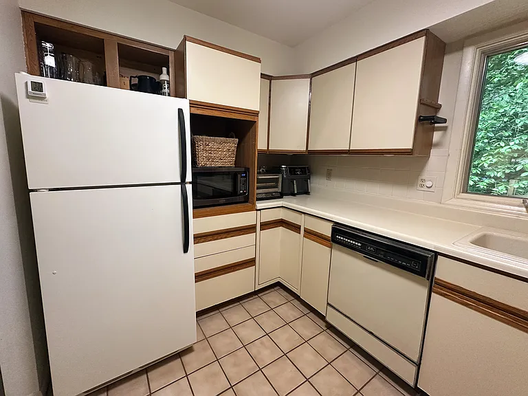 12 Evergreen Hill Dr — Photo 21