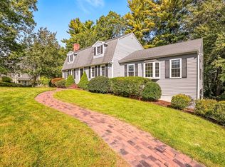 36 Cranberry Rd, North Attleboro, MA 02760