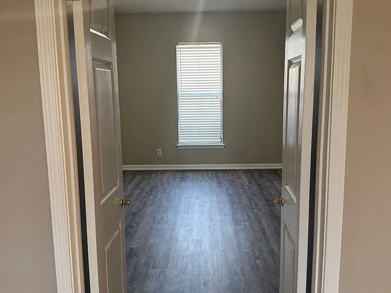 1944 Woodrun Dr — Photo 17