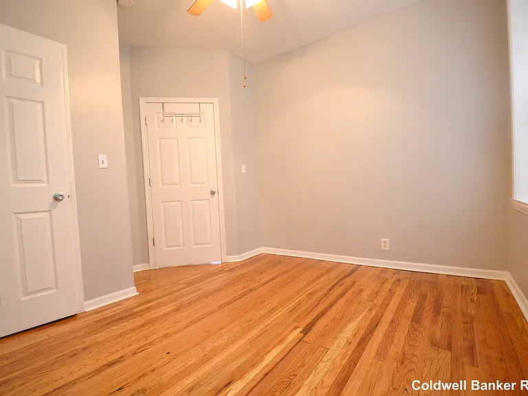 2510 N Harding Ave #2N — Photo 8