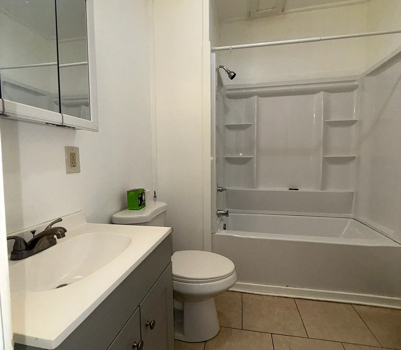 3 bed, $2,250 — Photo 4