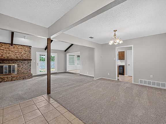 4th image of 3619 Ceran Dr