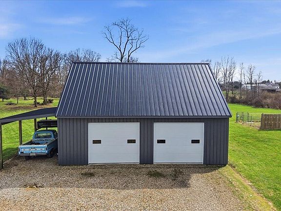 4th image of 8158 New Delaware Rd