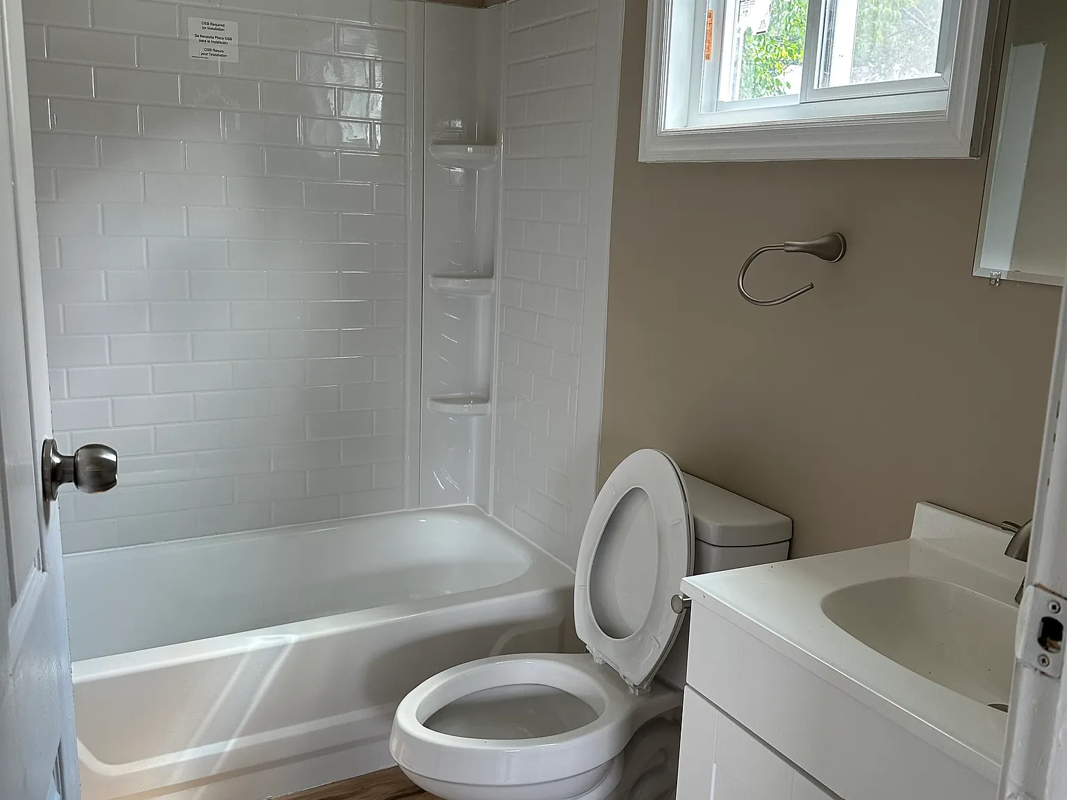 2 bed, 900 sqft, $1,100 — Photo 4