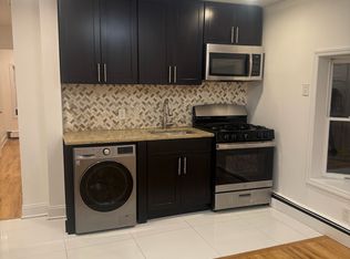 131 Beach 121 St #L7, Rockaway Park, NY 11694