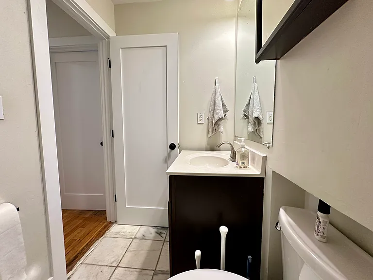 839 Parker St #1R — Photo 21