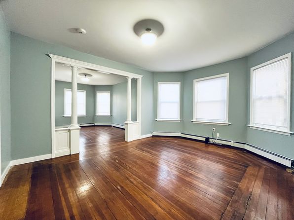 74 Goddard St FLOOR 1