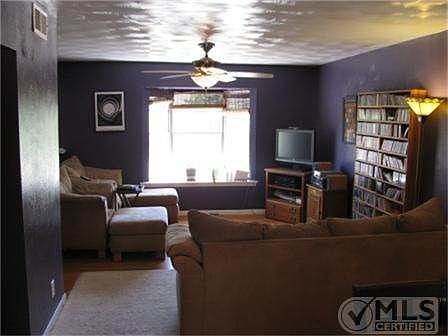 5th image of 2413 English Dr