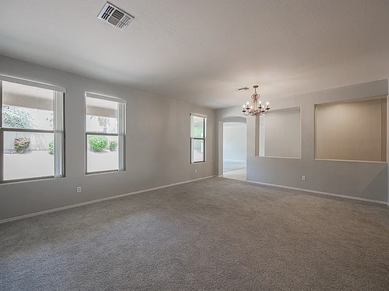 15268 W Coolidge St — Photo 12
