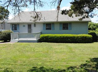 112 Latimer Point Rd, Stonington, CT 06378