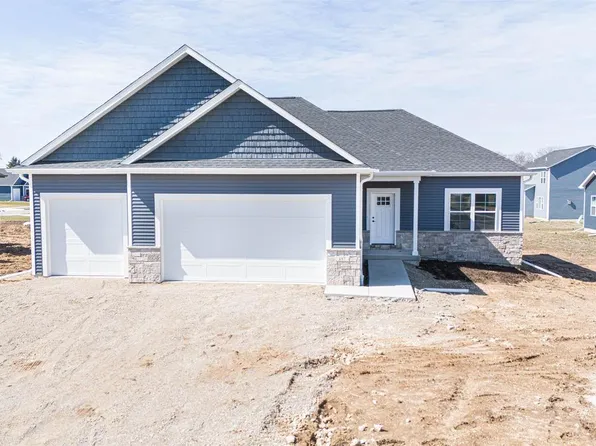 897 Red Hawk Drive, Milton, WI 53563