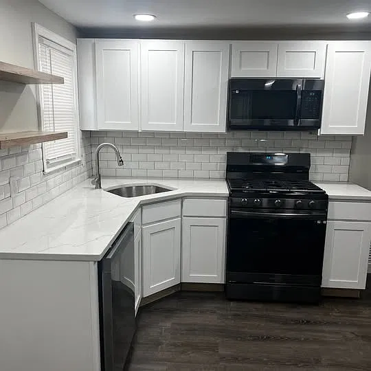 2 bed, 1000 sqft, $1,500 — Photo 2