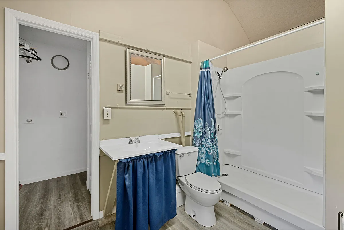 Building Photo - 308 Mack Dr