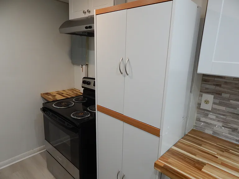 Kitchen Pantry