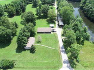 1457 Highway 145 S, Harrisburg, IL 62946