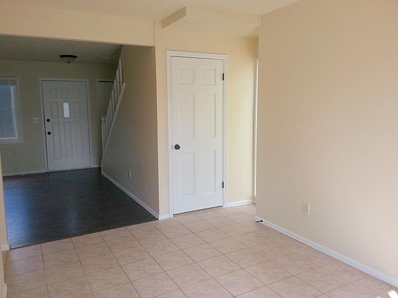 5th image of 1603 Cottonwood Dr Unit J