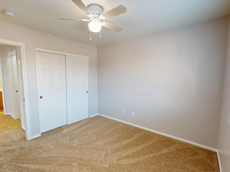 10225 Missouri Meadows St — Photo 24