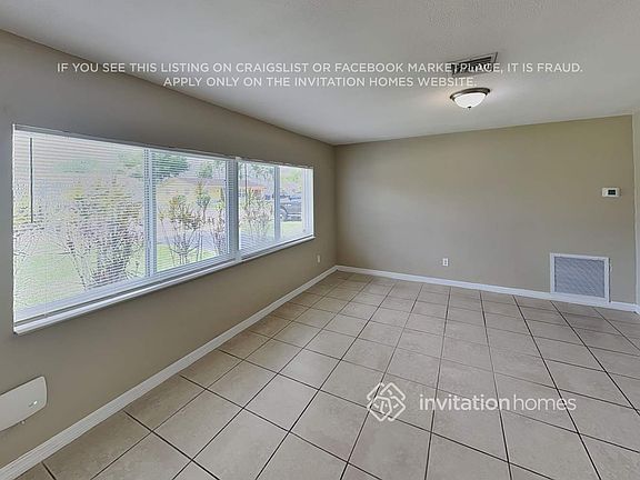 4th image of 6433 NW 21st Ct