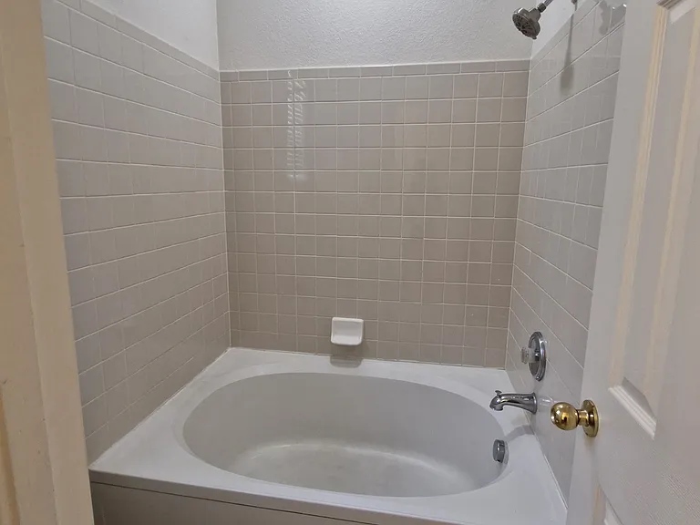 12963 Grant Cir E #A — Photo 11