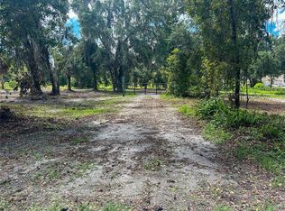 4933 W Miley Rd, Plant City, FL 33565