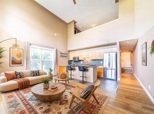 1505 N 27th Ave SW #102, Calgary, AB T2T 1G5