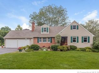 192 Ox Yoke Dr, Berlin, CT 06037