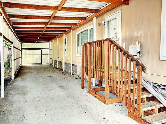 3rd image of 1111 Archwood Dr SW Unit 391
