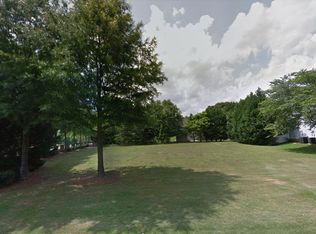 300 Bay Grove Rd, Loganville, GA 30052