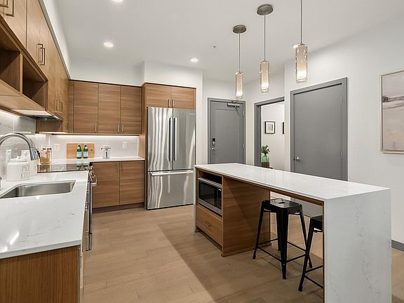 4th image of 11903 NE 128th St #217