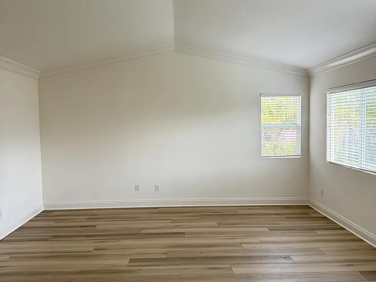 30434 Mallorca Pl — Photo 9