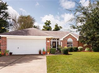801 Courtland Vw, League City, TX 77573