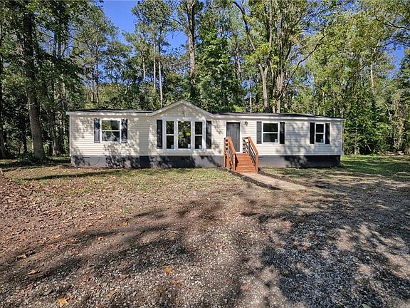 3rd image of 349 Morris Ln
