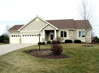853 Shooting Star Cir, Deforest, WI 53532