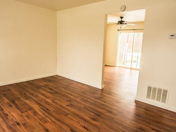 3rd image of 7 Canterbury Woods St #7