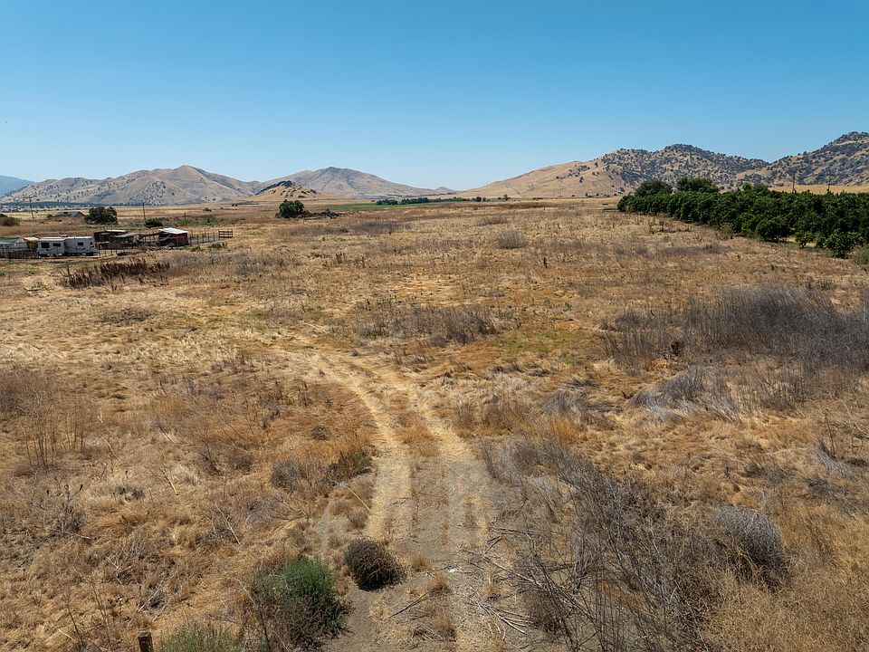 1st image of 0 Avenue 176