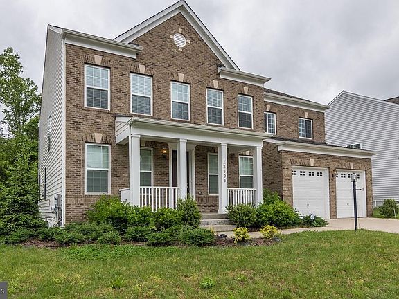 2nd image of 12803 Coventry Manor Way
