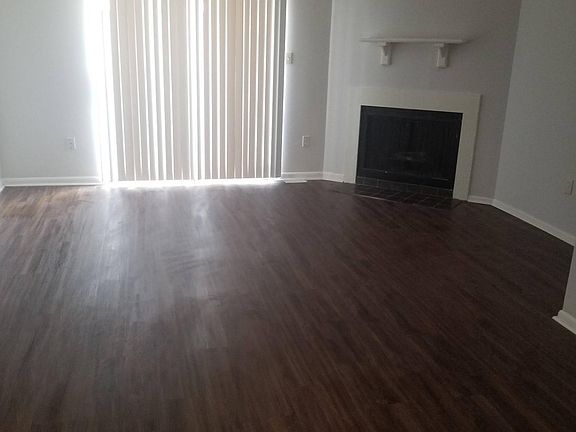3rd image of 8736 Elvin Dr