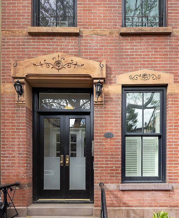 2nd image of 157 Kane St APT 3