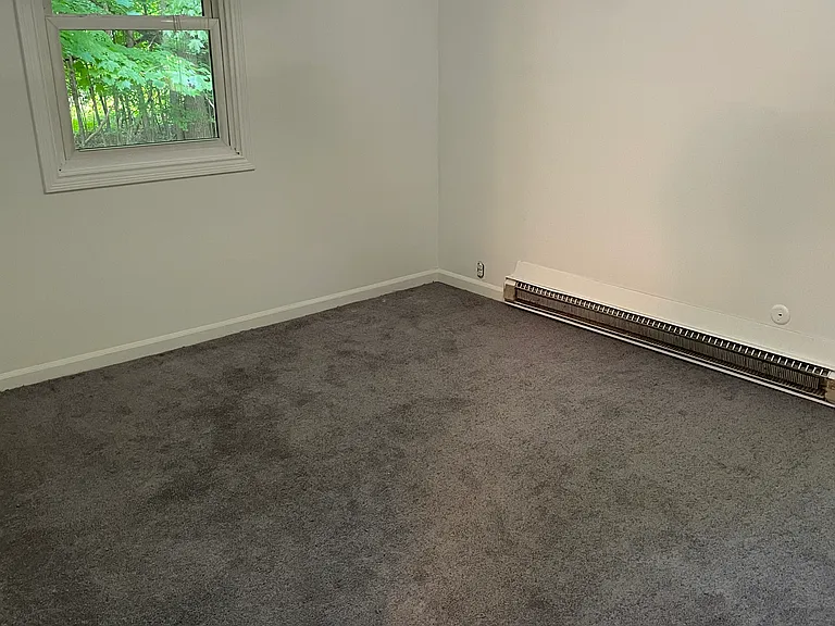 10307 S Sprinkle Rd — Photo 3
