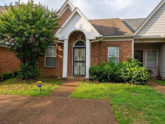 2nd image of 1271 Brady Hollow Ln