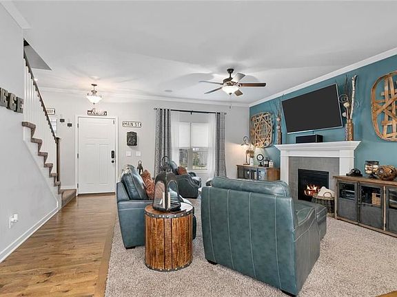 4th image of 4322 NE 85th Ter