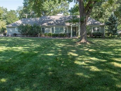9643 High Dr, Leawood, KS, 66206
