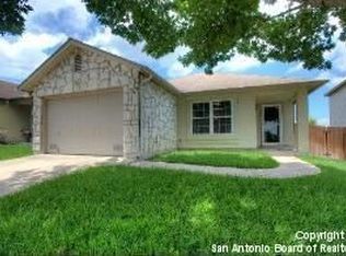 6743 Badger Pass Dr, San Antonio, TX 78239