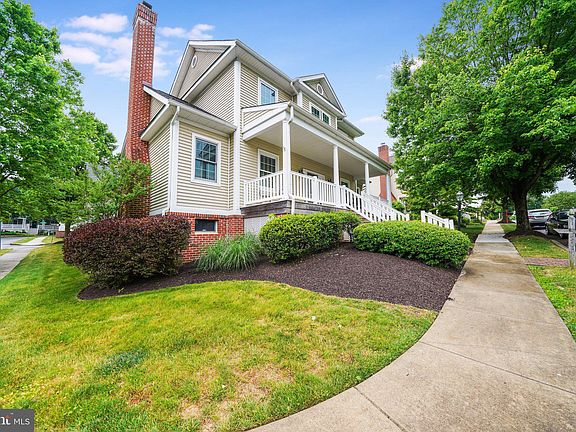 2nd image of 505 Ferncastle Dr