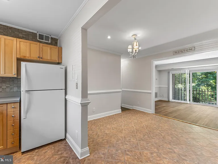 11611 Vantage Hill Rd #11B — Photo 11