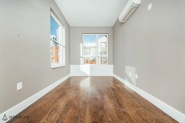 Rented by Nooklyn NYC LLC | media 26