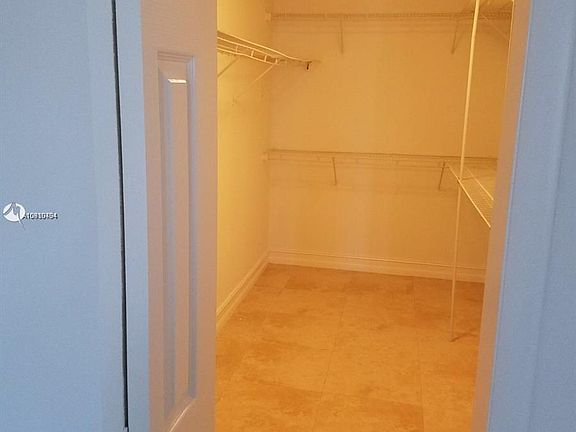 5th image of 6960 Miami Gardens Dr APT 2-426